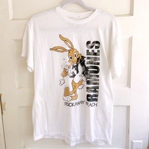 Graphic T-shirt